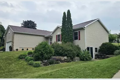 613 Lucky Trail, Mount Horeb, WI 53572 - Photo 4