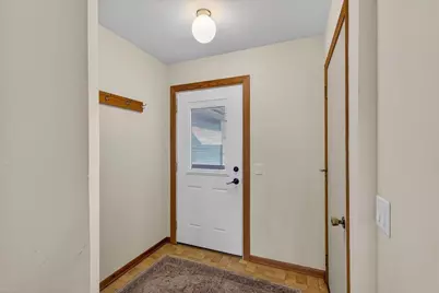 623 Wood Violet Lane #105, Sun Prairie, WI 53590 - Photo 4