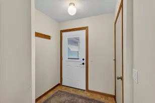 623 Wood Violet Ln, Sun Prairie, WI 53590 - Photo 4