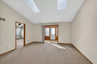 623 Wood Violet Ln, Sun Prairie, WI 53590 - Photo 12