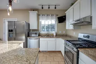 W7507 Iroquois Trail, Delavan, WI 53115 - Photo 12