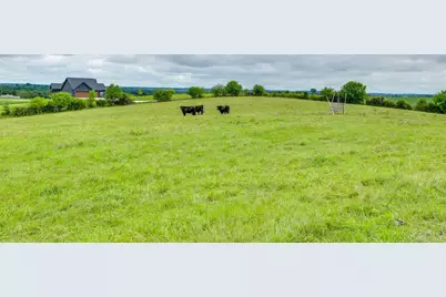 2749 Town Hall Rd, Mount Horeb, WI 53572 - Photo 18