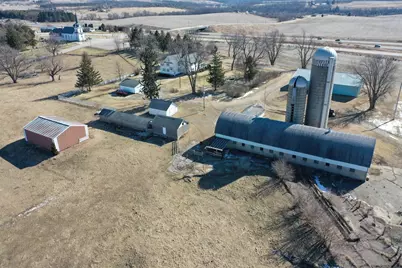 2749 Town Hall Rd, Mount Horeb, WI 53572 - Photo 62