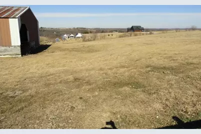 2749 Town Hall Rd, Mount Horeb, WI 53572 - Photo 80