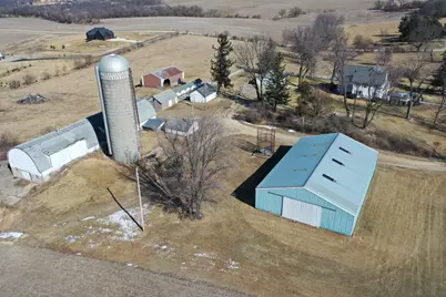 2749 Town Hall Rd, Mount Horeb, WI 53572 - Photo 60