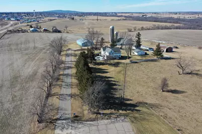 2749 Town Hall Rd, Mount Horeb, WI 53572 - Photo 58