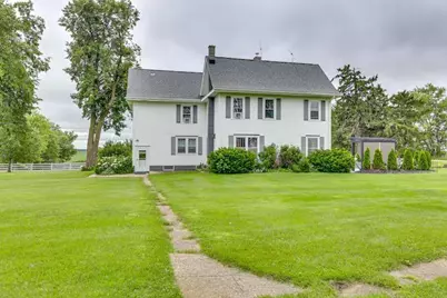 2749 Town Hall Rd, Mount Horeb, WI 53572 - Photo 12