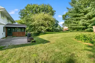 571 S Hillcrest Dr, Verona, WI 53593 - Photo 62