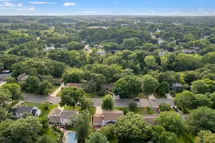 571 S Hillcrest Dr, Verona, WI 53593 - Photo 48