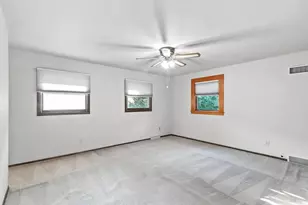 571 S Hillcrest Dr, Verona, WI 53593 - Photo 26