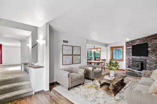 571 S Hillcrest Dr, Verona, WI 53593 - Photo 20