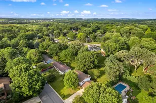 571 S Hillcrest Dr, Verona, WI 53593 - Photo 46