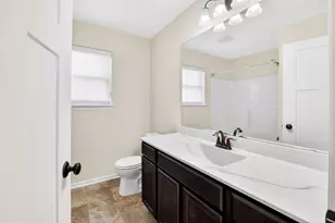 408 Saratoga Dr, Johnson Creek, WI 53038 - Photo 34