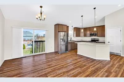 408 Saratoga Drive, Johnson Creek, WI 53038 - Photo 14