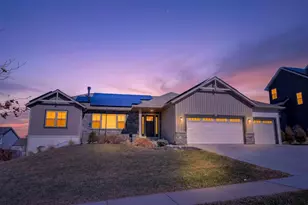 408 Saratoga Dr, Johnson Creek, WI 53038 - Photo 1