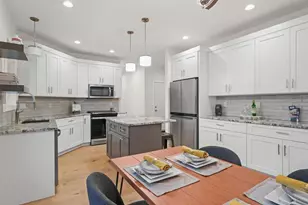 117 Ashberry Ln, Stoughton, WI 53558 - Photo 2