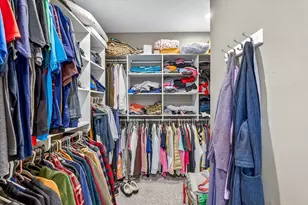 9013 Royal Oaks Cir, Verona, WI 53593 - Photo 18