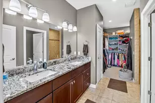 9013 Royal Oaks Cir, Verona, WI 53593 - Photo 16