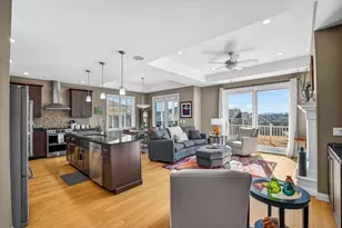 9013 Royal Oaks Cir, Verona, WI 53593 - Photo 6