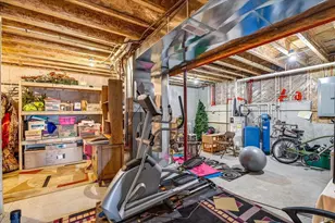 9013 Royal Oaks Cir, Verona, WI 53593 - Photo 32