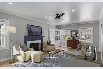 4329 Hillcrest Drive, Madison, WI 53705 - Photo 12