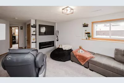 333 Harris Street, Mineral Point, WI 53565 - Photo 22