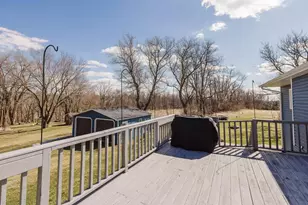 333 Harris St, Mineral Point, WI 53565 - Photo 8