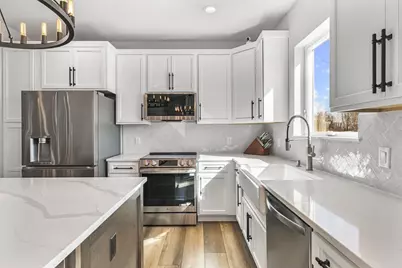 1129 Kamperschroer Way, Sun Prairie, WI 53590 - Photo 12