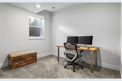 1129 Kamperschroer Way, Sun Prairie, WI 53590 - Photo 32