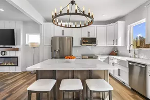 1129 Kamperschroer Wy, Sun Prairie, WI 53590 - Photo 14