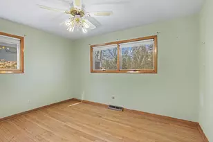 W3661 N Lawn Dr, Markesan, WI 53946 - Photo 12