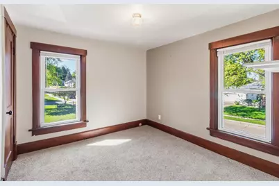 700 Center Street, Beaver Dam, WI 53916 - Photo 10