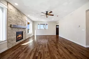 6514 E Bingham Rd, Milton, WI 53563 - Photo 6