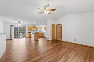 1017 E Pinecrest Ln, Elkhorn, WI 53121 - Photo 4