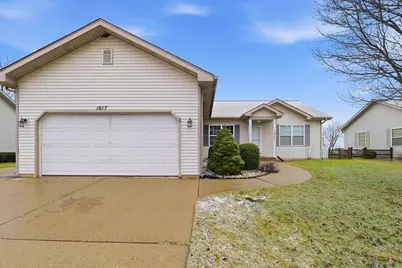 1017 E Pinecrest Lane, Elkhorn, WI 53121 - Photo 1