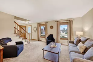 218 Cedar Dr, Oregon, WI 53575 - Photo 10