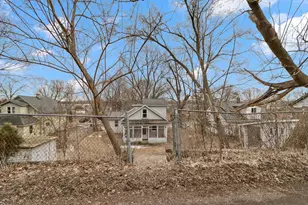 617 E Edgewater St, Portage, WI 53901 - Photo 46