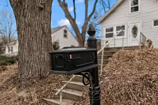 617 E Edgewater St, Portage, WI 53901 - Photo 1