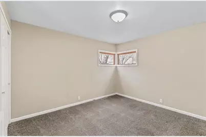 617 E Edgewater Street, Portage, WI 53901 - Photo 30