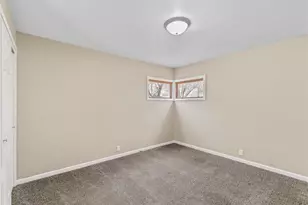 617 E Edgewater St, Portage, WI 53901 - Photo 30