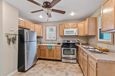 617 E Edgewater Street, Portage, WI 53901 - Photo 20