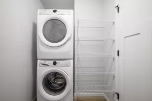 616 Tabby Turn Dr, Middleton, WI 53562 - Photo 8