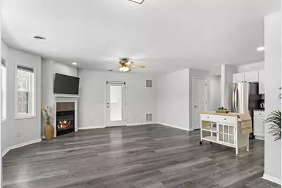 818 Herndon Drive #2, Madison, WI 53718 - Photo 2