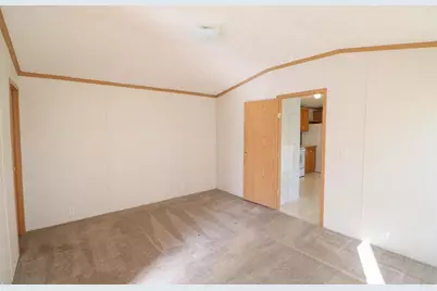 412 Gordon Lane, Onalaska, WI 54650 - Photo 6