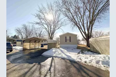 412 Gordon Lane, Onalaska, WI 54650 - Photo 1