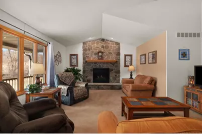 9620 W Topp Road, Janesville, WI 53536 - Photo 6