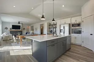 1543 N Thompson Rd, Sun Prairie, WI 53590 - Photo 20