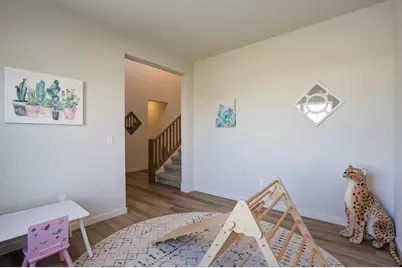 1543 N Thompson Road, Sun Prairie, WI 53590 - Photo 8