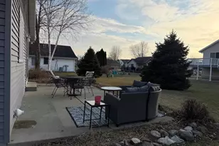 1205 Shawnee St, Fort Atkinson, WI 53538 - Photo 6