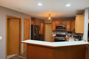 1205 Shawnee St, Fort Atkinson, WI 53538 - Photo 14